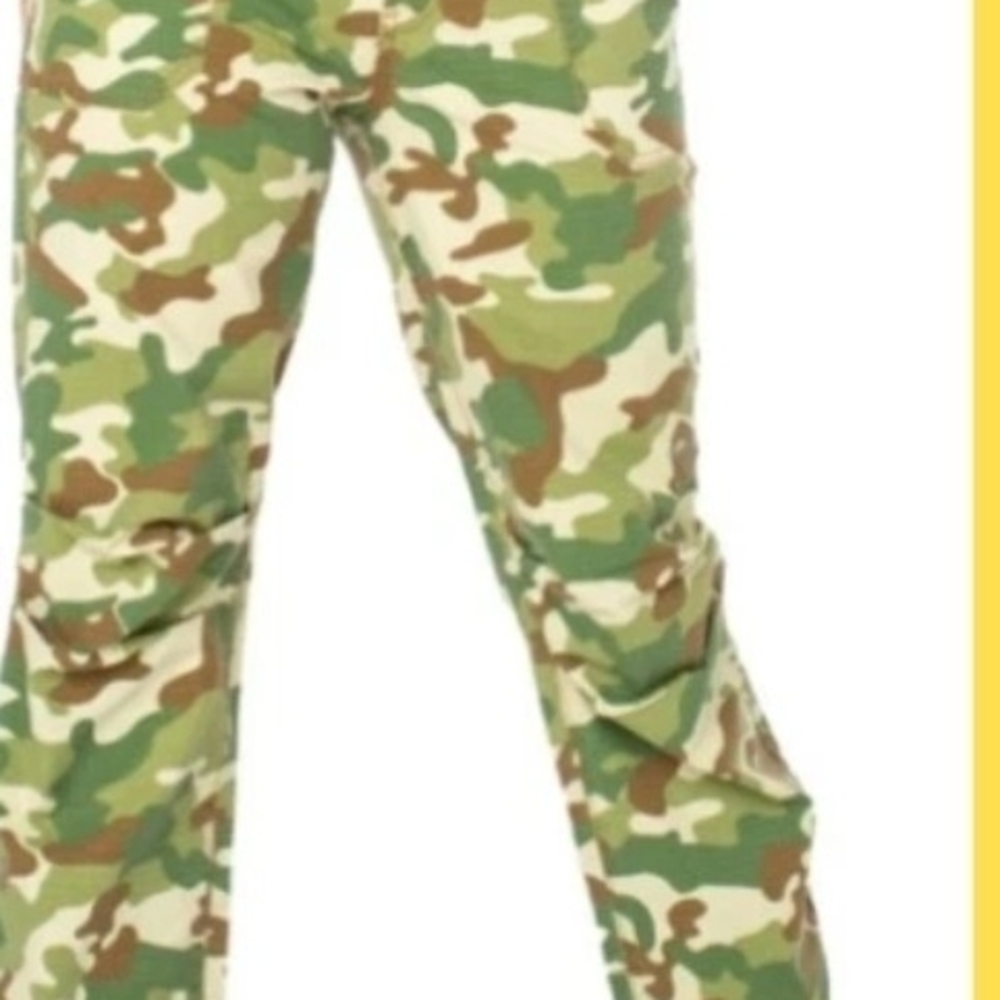 Celebrity Pink Juniors SIZE L Mid Rise Parachute Pant Toggle Ankle Camo NWT